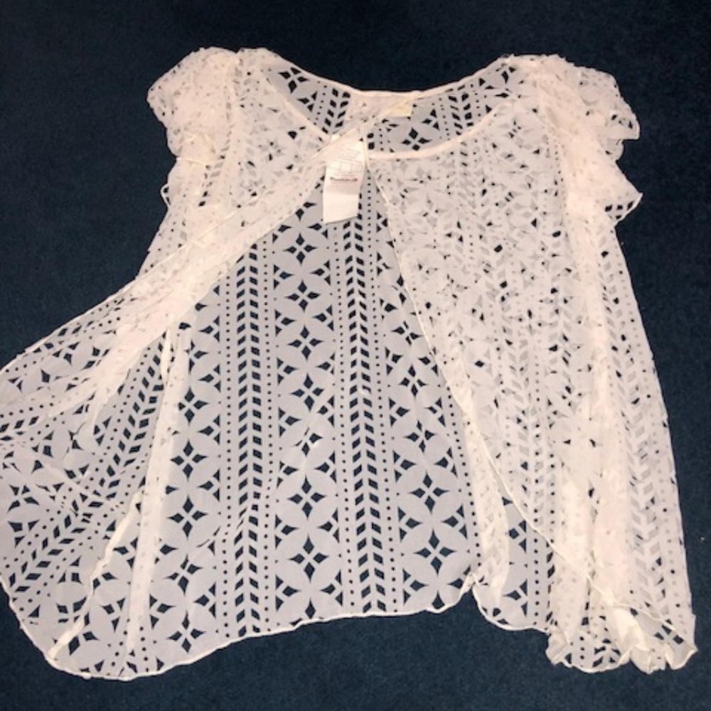 NWT BUCKLE White cut-out blouse - Picture 3 of 3